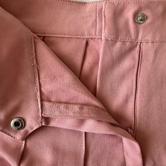 H&M Pink Pleated Skirt (Medium) - Picture 3 of 6